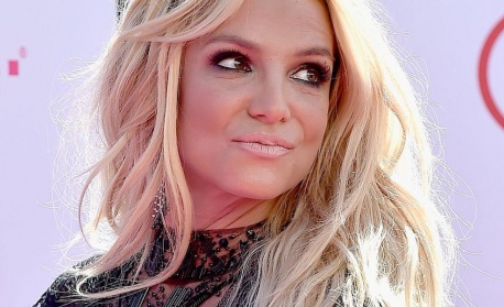 Бритни Спиърс е постъпила в рехабилитационен център