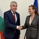 Министър Малинов разговаря с посланиците на Азербайджан и Германия