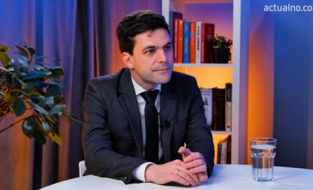 Никола Минчев: Множество магистрати в рамките на съдебната власт са били под контрола на Нотариуса и Еврото 