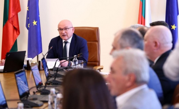 Днес внасяме специален законопроект за събиране на приходите и изразходването