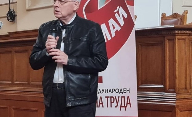 Велизар Енчев: Политическата воля на БСП да работи за хората направи възможно обединението й с 25 партии и формации