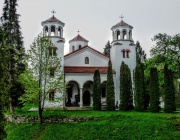 Откриха ремонтирания Клисурски манастир на храмовия му празник