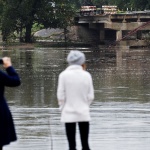 Загиналите при опустошителните наводнения в Тексас вече са над 100 