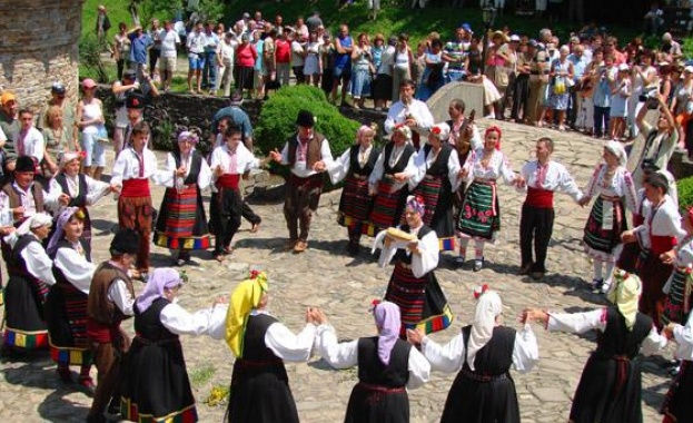 Ето някои от най-интересните великденски традиции в България