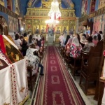 Вярващи се събраха в църквата в град Газа, за да отпразнуват Великден