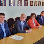 Нинова след регистрацията на листите в София: Ние не ви излъгахме, не влязохме в договорки и сглобки