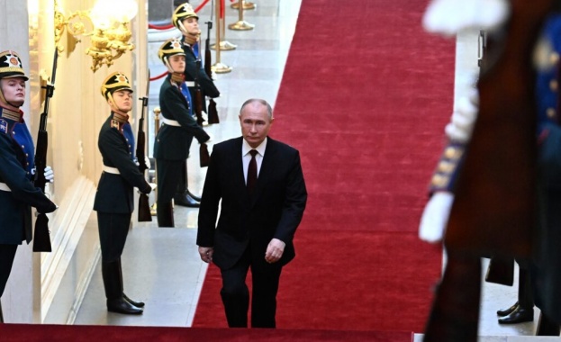Владимир Путин положи клетва за петия си президентски мандат