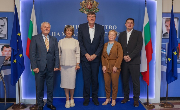 Министърът на младежта и спорта Георги Глушков обсъди кандидатурата на