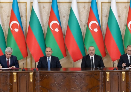 Азербайджан може да доставя допълнителни количества природен газ за България и региона