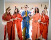 Ученици от цяла България се докосват до света на траките в Археокомплекс „Долината на тракийските царе“