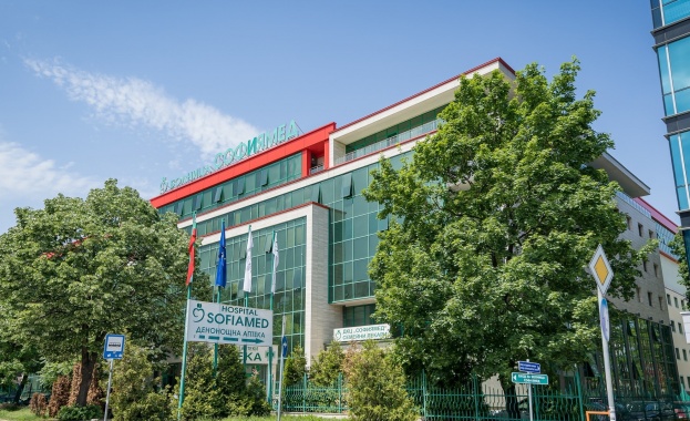 УМБАЛ "Софиямед" и групата лечебни заведения на „БУЛФАРМА“ подкрепя протеста на младите лекари и техните искания, и ще увеличи с 50% основното възнаграждание на специализантите си УМБАЛ "Софиямед" и групата лечебни заведения на „БУЛФАРМА“ подкрепя протеста на младите лекари и техните искания, и ще увеличи с 50% основното възнаграждание на специализантите си