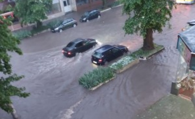Проливен дъжд валя тази нощ във Видинско предаде Фокус Най много