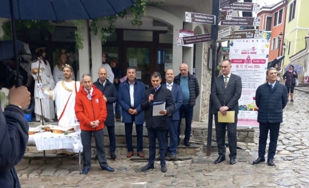 Заместник министърът на туризма Павлин Петров присъства на церемонията по откриването