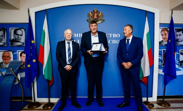 Служебният министърът на младежта и спорта Георги Глушков се срещна