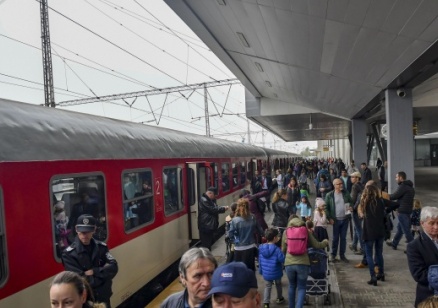 Хаос и закъснения заради ремонт на Централна гара София