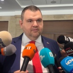 Пеевски: С д-р Доган никога няма да си простим, ако ДПС се разцепи по оста Доган-Пеевски