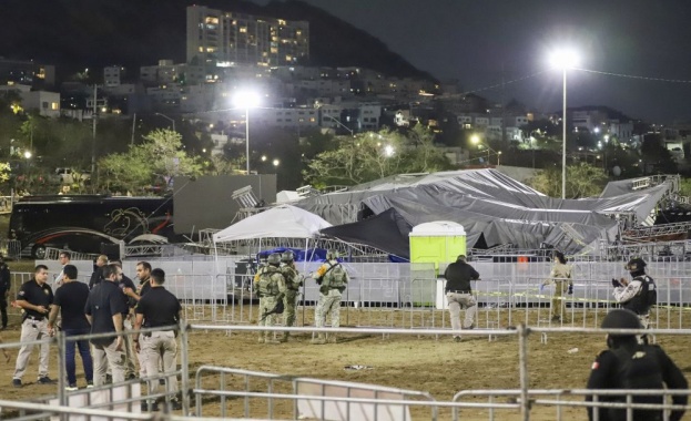 Петима души загинаха а около 50 други са ранени след