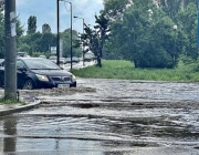 Буря с проливен дъжд и гръмотевици остави части от столицата без ток