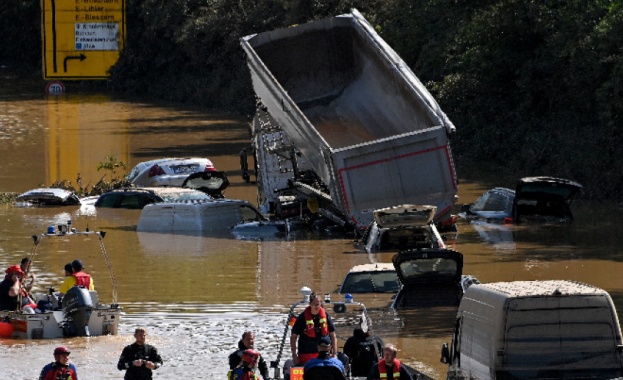 Порои предизвикаха мащабни наводнения в Южна Германия 1300 домакинства в