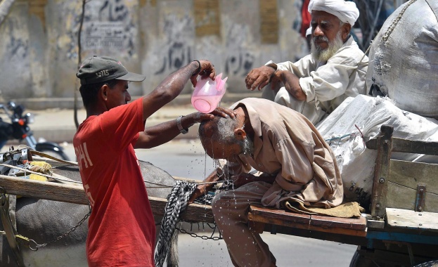 Близо 25 хил случая на топлинен удар са регистрирани в