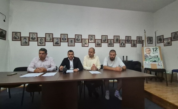 Варна се превръща във военен полигон а гражданите биват заплашвани