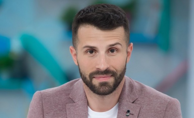 Здравеопазването е свещена територия и не трябва да има цвят