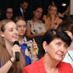 Туптящото сърце на града – съвременната жена