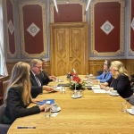 Зам.-министър Ирена Георгиева се срещна със зам.-председателя на парламентарната асамблея на НАТО Свере Мирли