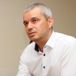 Костадин Костадинов: "Възраждане" ще се противопостави на въведената от КЕВР такса електромер