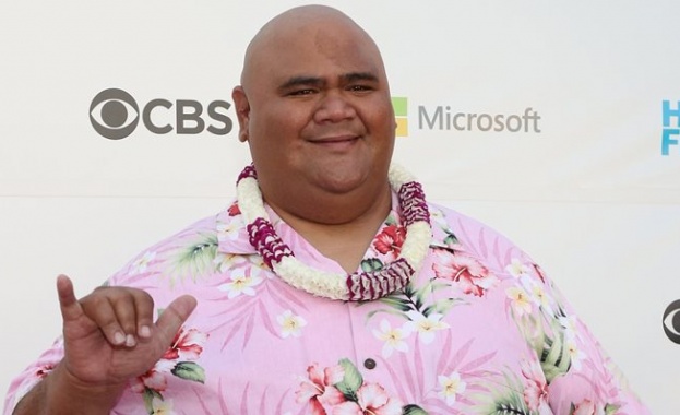 Звездата от американската поредица Хавай 5 0 Тейлър Уили е починал