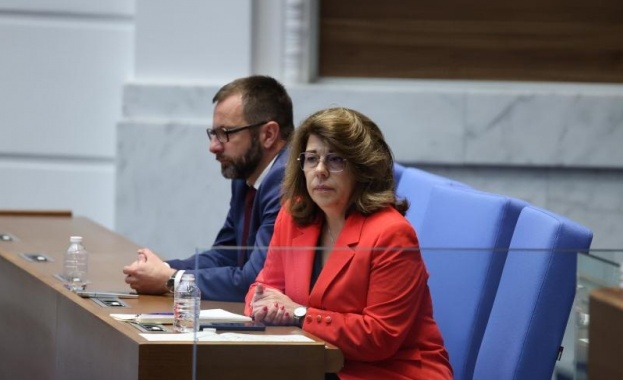 Министър Коритарова: Изграждането на магистралата Видин – Ботевград трябва да продължи веднага, без да губим повече ценно време (Обновена)