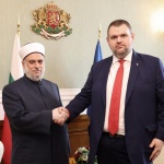 Главният мюфтия д-р Мустафа Хаджи поздрави председателя на ДПС Делян Пеевски за изборните резултати