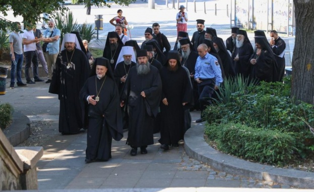 Вселенският патриарх Вартоломей и представители на поместните православни църкви бяха