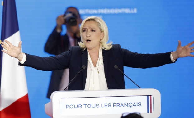 Историческа победа за крайната десница на първия тур от предсрочните