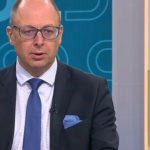 Йордан Божилов: Среща между Зеленски и Путин е възможна, но трудна