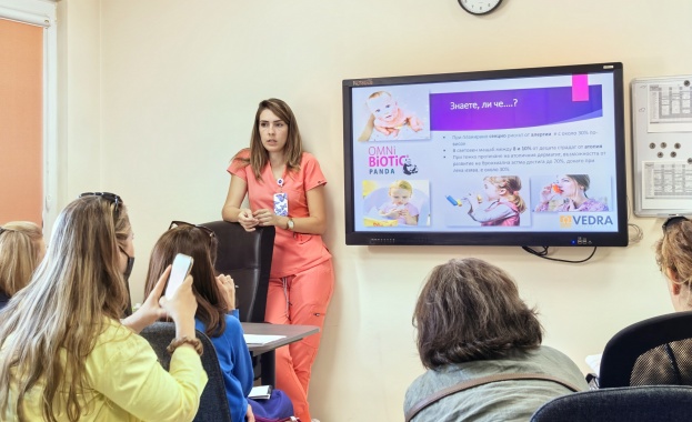 Водещи детски специалисти от Пирогов проведоха Лятна академия за родители