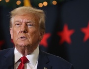 Тръмп поздрави успешното завръщане на "Артемис II"