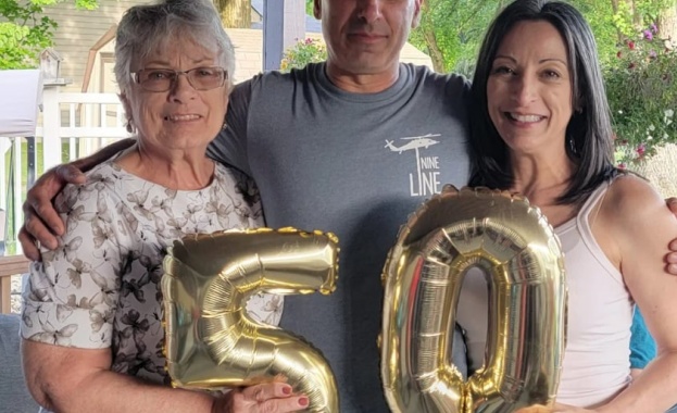 Пожарникарят Кори Комператоре е мъжът който беше убит при опита