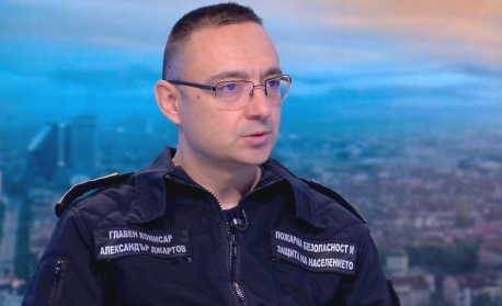 Главен комисар Александър Джартов: Реките се оттеглят, но опасността остава. Има евакуирани 