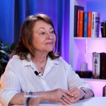 Колко пари са ни нужни за нормален живот: Отговаря бившият социален министър Христина Христова