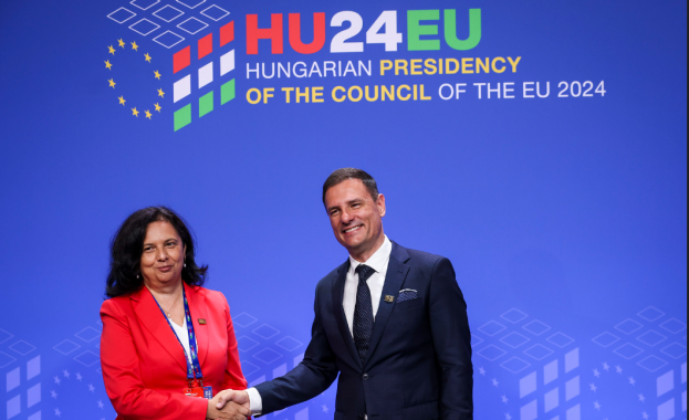 Министърът на правосъдието Мария Павлова участва в първото за унгарското