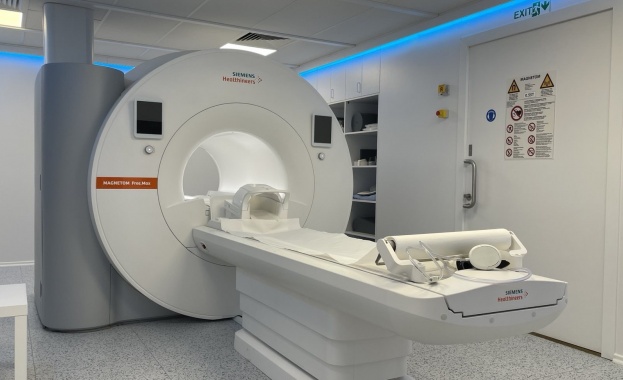 Поредна технологична иновация на Siemens осигурява най-точна ЯМР диагностика с невиждана досега скорост и минимален престой за пациента в апарата Поредна технологична иновация на Siemens осигурява най-точна ЯМР диагностика с невиждана досега скорост и минимален престой за пациента в апарата