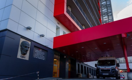 Изключително тежко остава състоянието на момчето, пострадало при инцидент в района на НДК