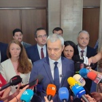 Костадинов: Очевидно е, че българската държава нито е българска, нито е държава