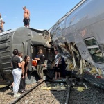 Над 20 души са ранени при сблъсък между влак и камион в Русия