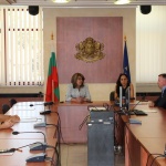 Регионалният министър подписа нови 74 споразумения с 32 общини за изпълнение на различни инфраструктурни обекти на стойност 127 млн. лв. 