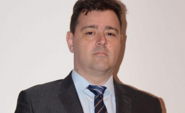 Очакваме Регионалното министерство да събере експертен съвет и да се