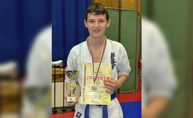 Днес 7 август 2024 г от 19 00 ч в гр