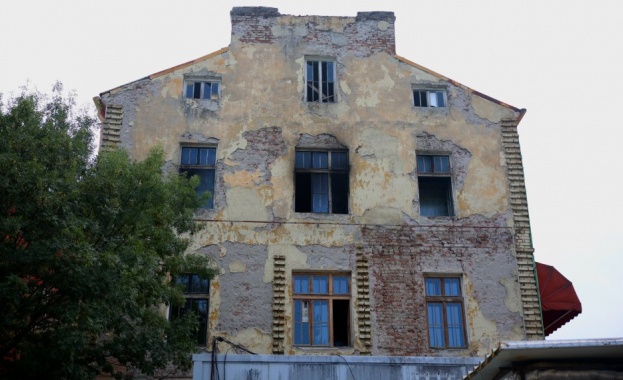 Обектът в Банкя в който един човек загина при пожар