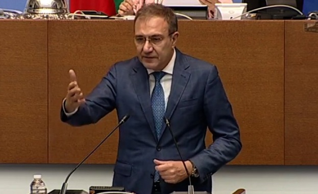 Борислав Гуцанов : Обърнете внимание на опасността от новото ядрено гориво за АЕЦ Козлодуй